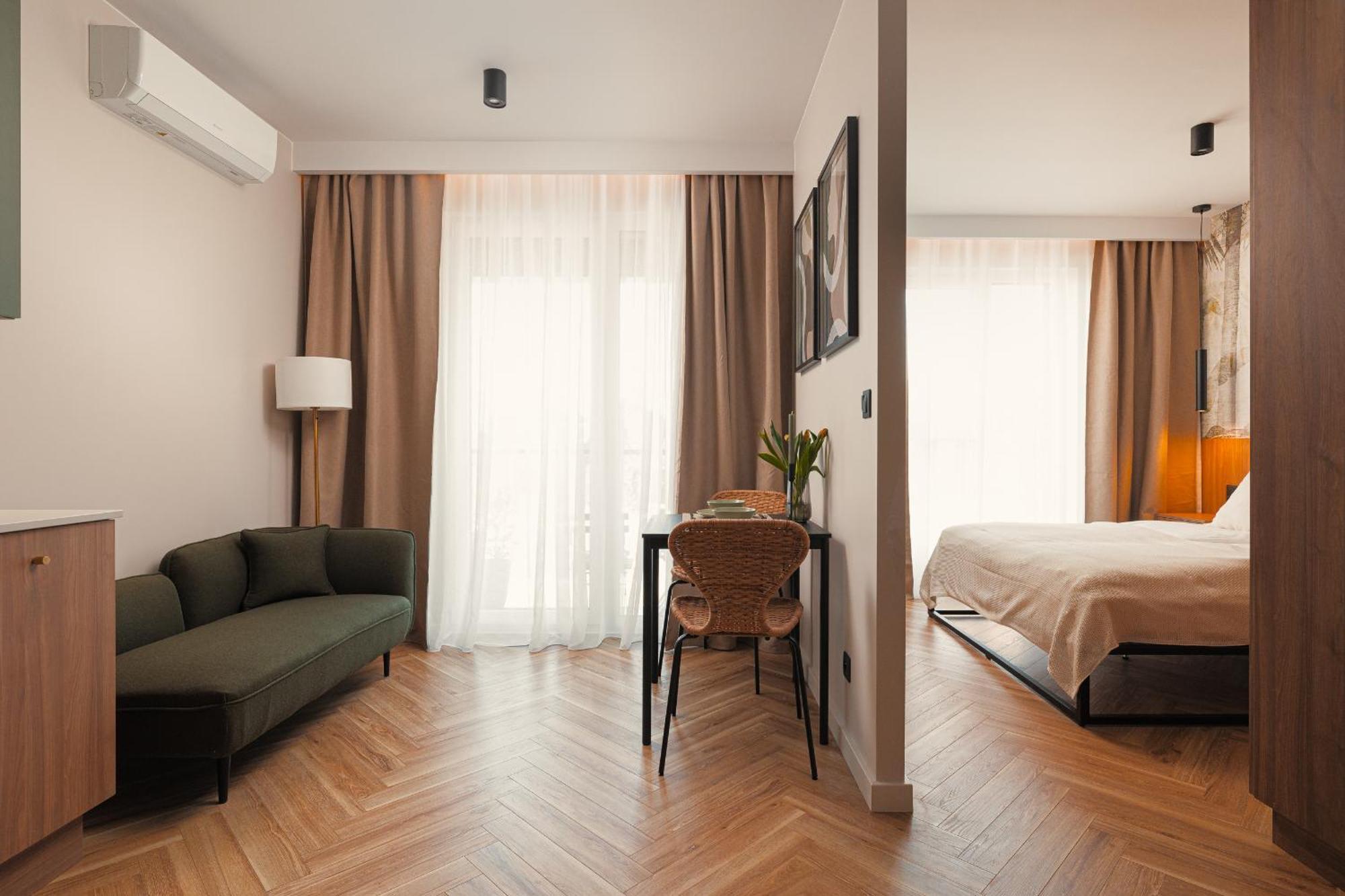 Studio Verde Legnicka Residence Wroclaw Ngoại thất bức ảnh